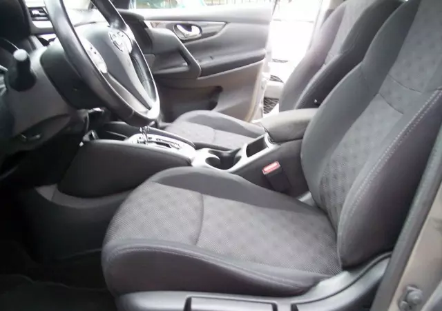 NISSAN Qashqai 1.2 DIG-T Acenta Xtronic EU6