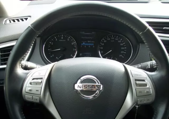 NISSAN Qashqai 1.2 DIG-T Acenta Xtronic EU6