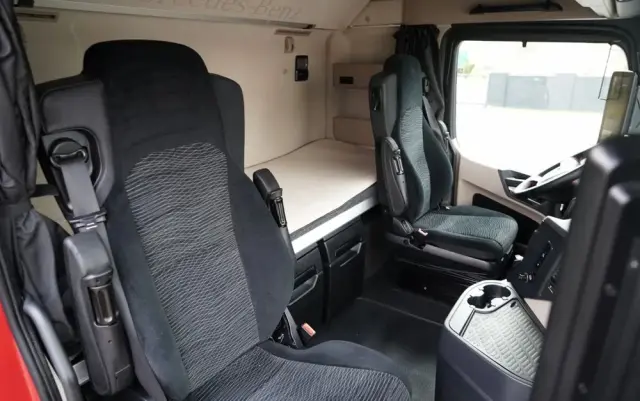 MERCEDES-BENZ ACTROS 1845 / MP5 / BIG SPACE 