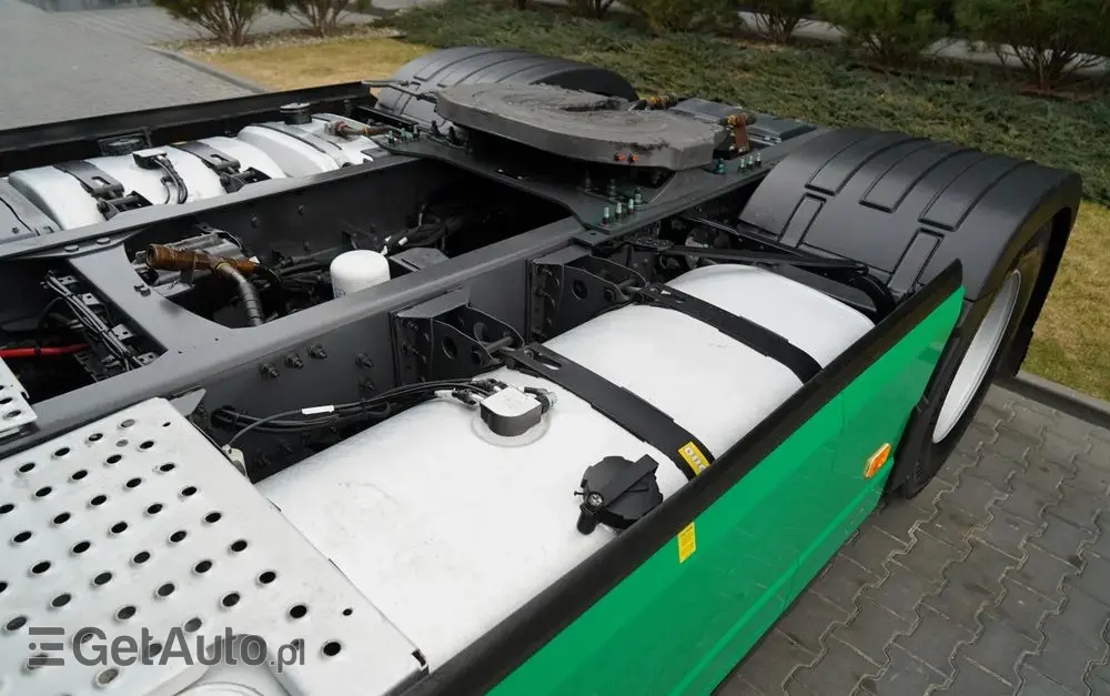 VOLVO FH 500 / I-SAVE / HYDRAULIKA /  RETARDER / KLIMATYZACJA POSTOJOWA / 399 TYS KM /  I- SHFIT / TV / NOWY MODEL 