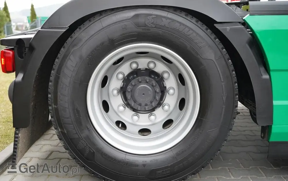 VOLVO FH 500 / I-SAVE / HYDRAULIKA /  RETARDER / KLIMATYZACJA POSTOJOWA / 399 TYS KM /  I- SHFIT / TV / NOWY MODEL 