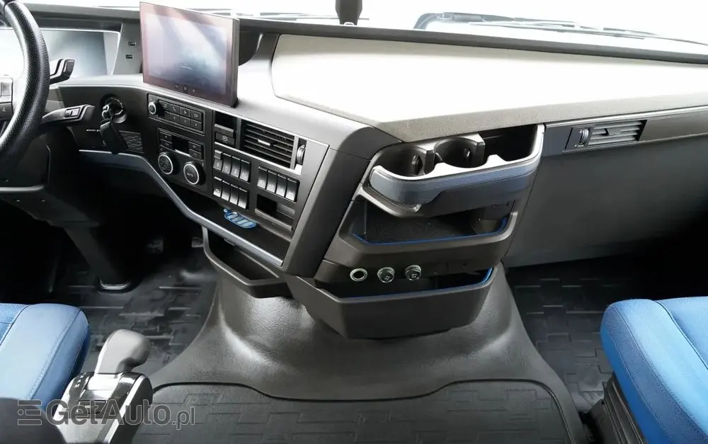 VOLVO FH 500 / I-SAVE / HYDRAULIKA /  RETARDER / KLIMATYZACJA POSTOJOWA / 399 TYS KM /  I- SHFIT / TV / NOWY MODEL 