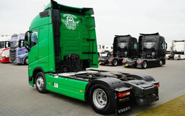 VOLVO FH 500 / I-SAVE / HYDRAULIKA /  RETARDER / KLIMATYZACJA POSTOJOWA / 399 TYS KM /  I- SHFIT / TV / NOWY MODEL 