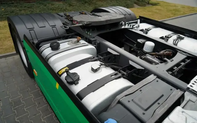 VOLVO FH 500 / I-SAVE / HYDRAULIKA /  RETARDER / KLIMATYZACJA POSTOJOWA / 399 TYS KM /  I- SHFIT / TV / NOWY MODEL 