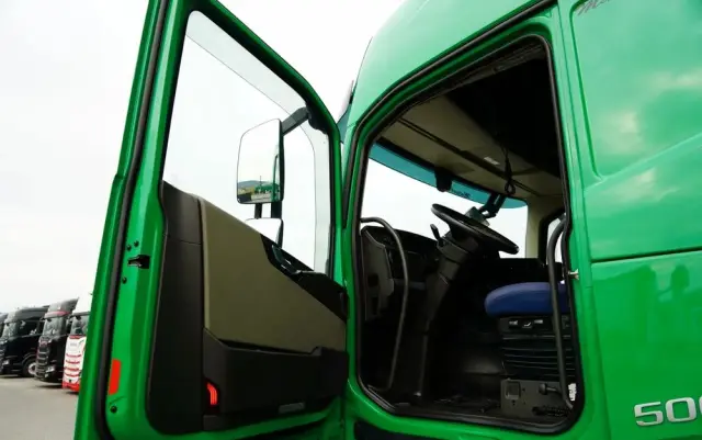 VOLVO FH 500 / I-SAVE / HYDRAULIKA /  RETARDER / KLIMATYZACJA POSTOJOWA / 399 TYS KM /  I- SHFIT / TV / NOWY MODEL 
