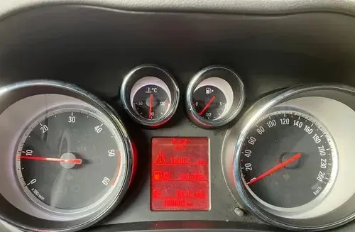 OPEL Zafira 