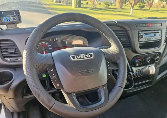 IVECO DAILY 
