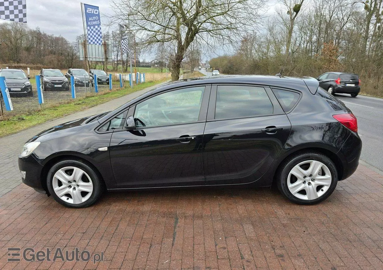 OPEL Astra 1.4 Turbo Active