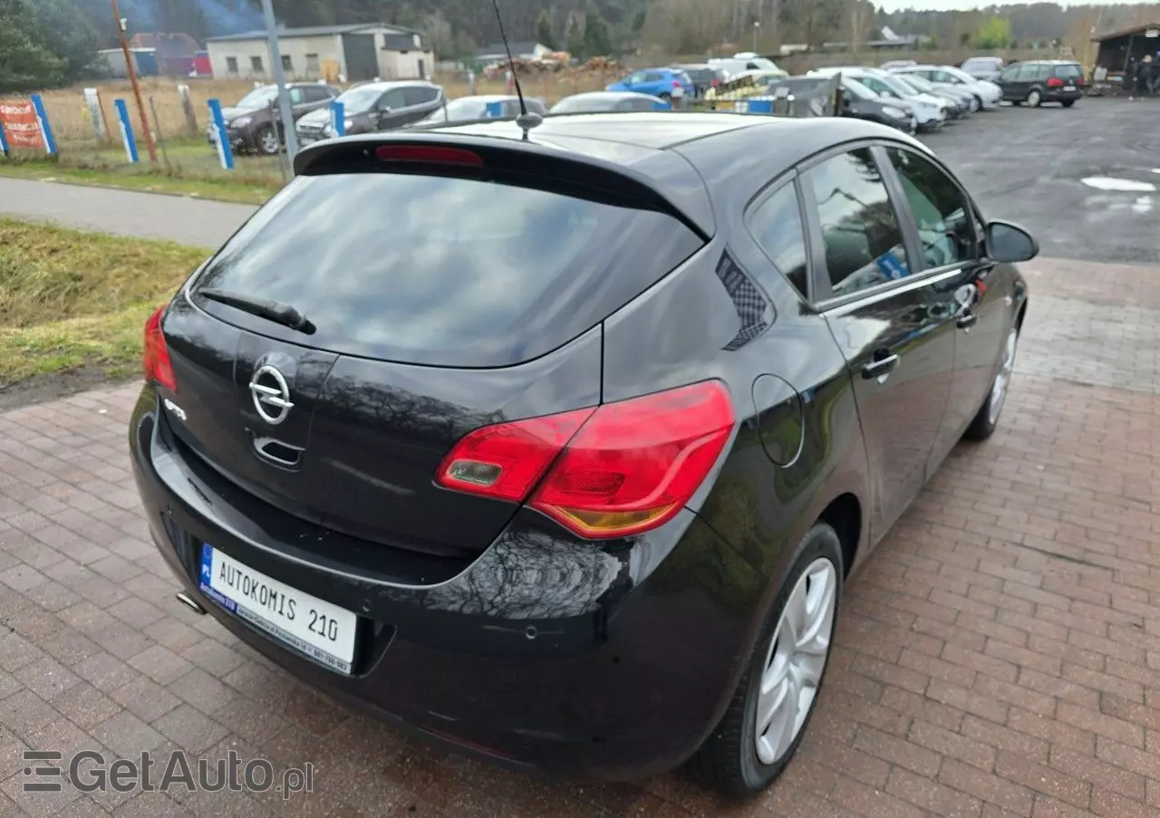 OPEL Astra 1.4 Turbo Active