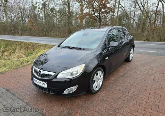 OPEL Astra 1.4 Turbo Active