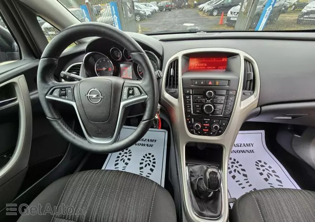 OPEL Astra 1.4 Turbo Active