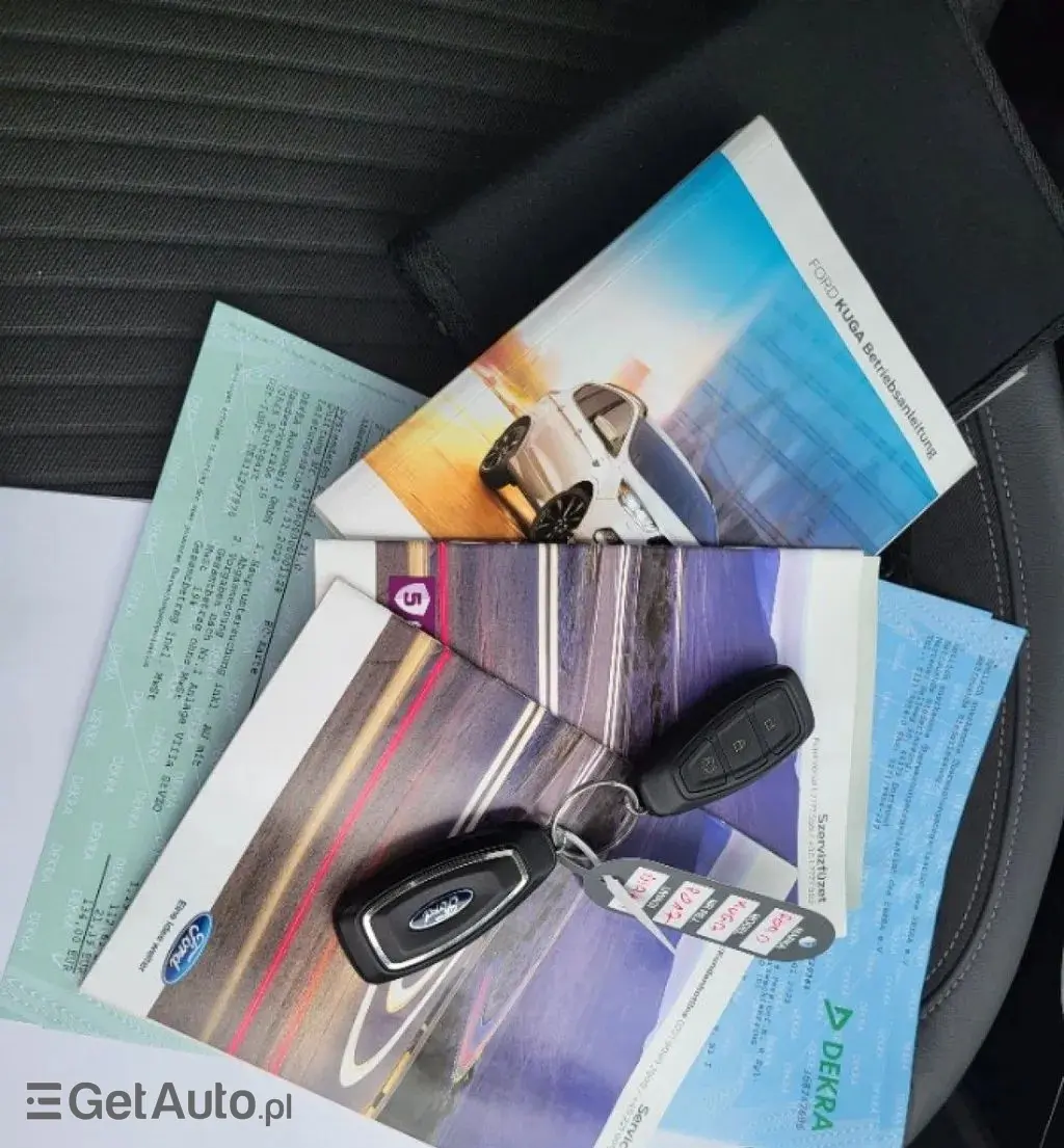 FORD Kuga 