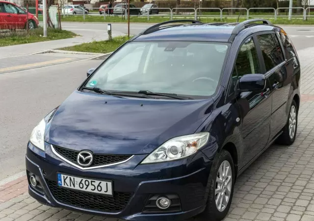 MAZDA 5 
