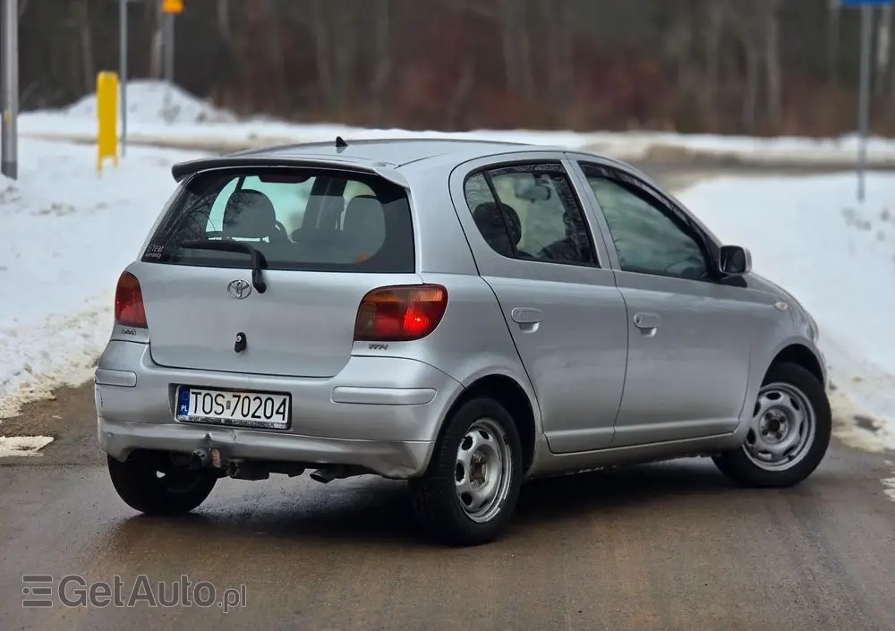TOYOTA Yaris 1.3 VVT-i Executive