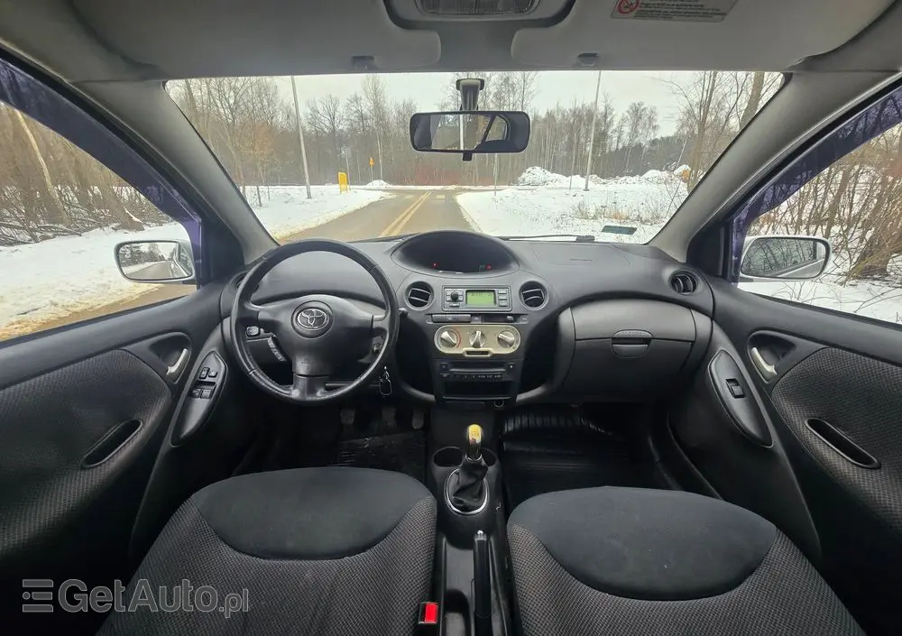 TOYOTA Yaris 1.3 VVT-i Executive