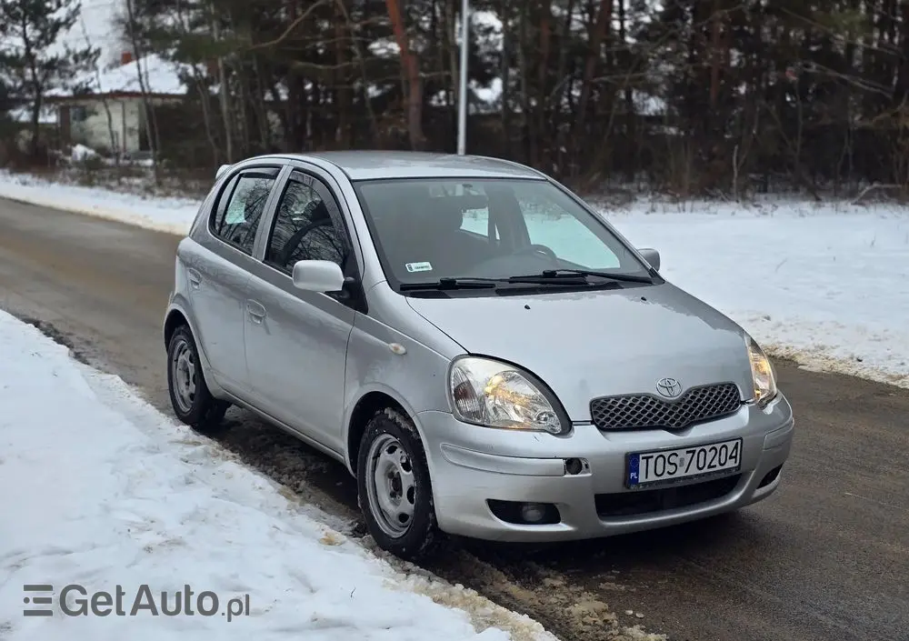 TOYOTA Yaris 1.3 VVT-i Executive