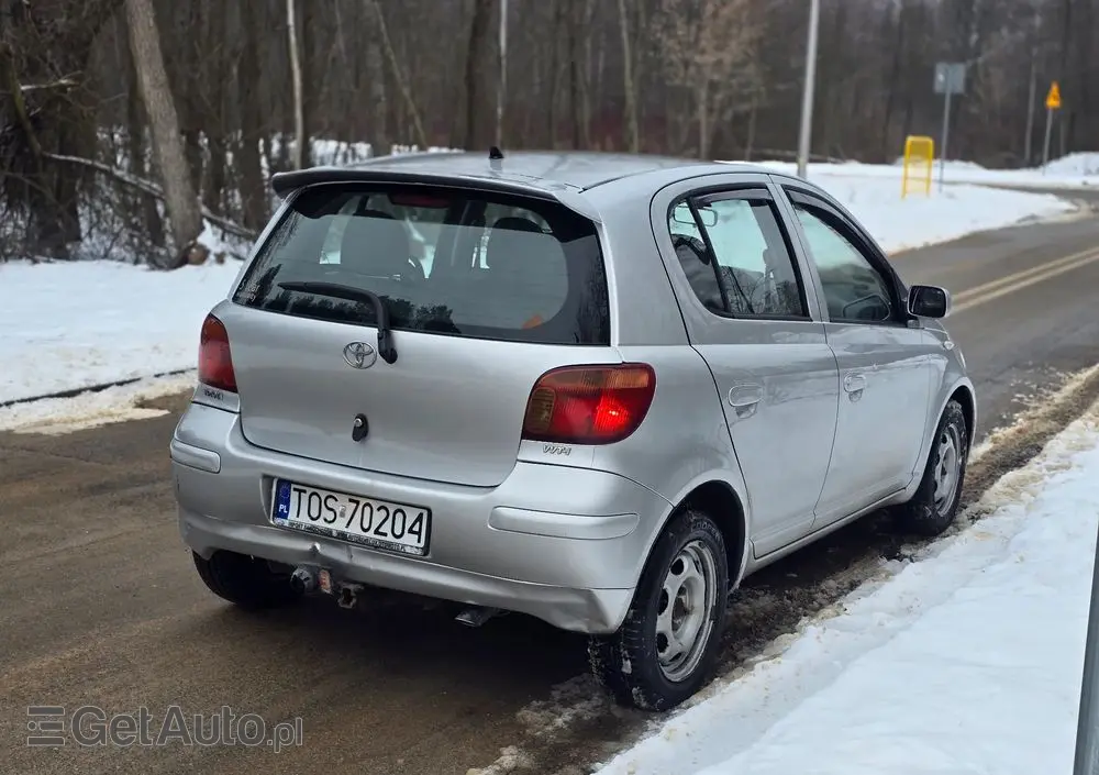 TOYOTA Yaris 1.3 VVT-i Executive