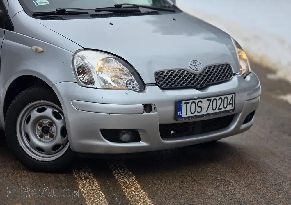 TOYOTA Yaris 1.3 VVT-i Executive