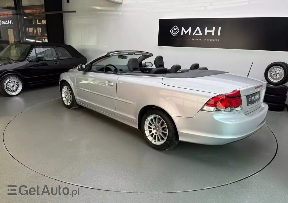 VOLVO C70 2.0D Momentum