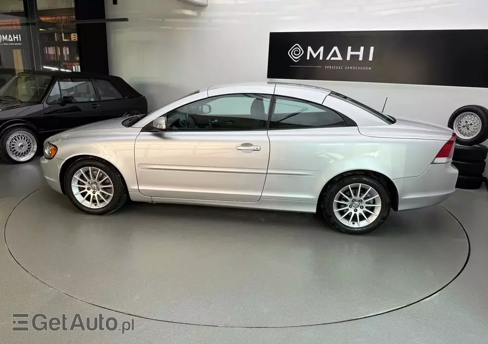 VOLVO C70 2.0D Momentum