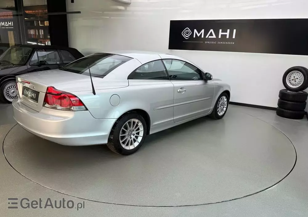 VOLVO C70 2.0D Momentum