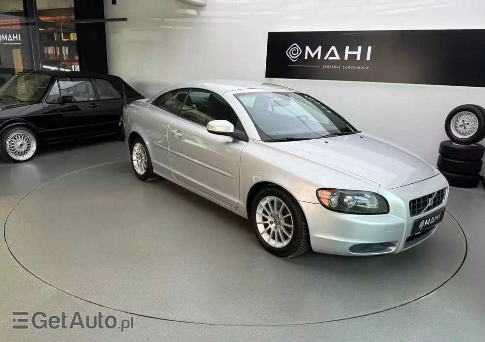 VOLVO C70 2.0D Momentum