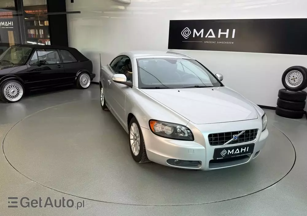 VOLVO C70 2.0D Momentum