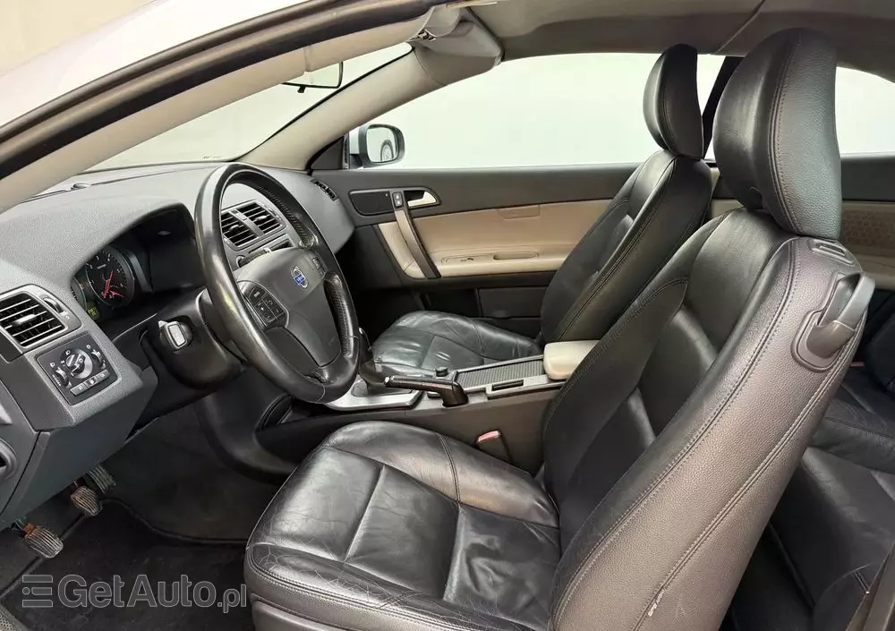 VOLVO C70 2.0D Momentum