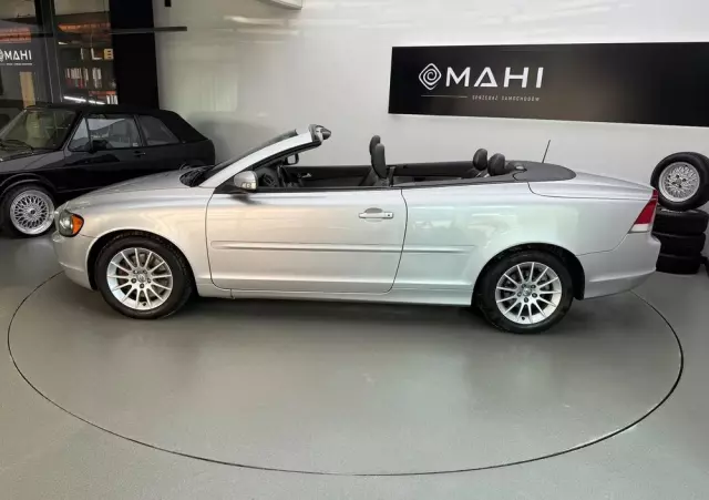VOLVO C70 2.0D Momentum