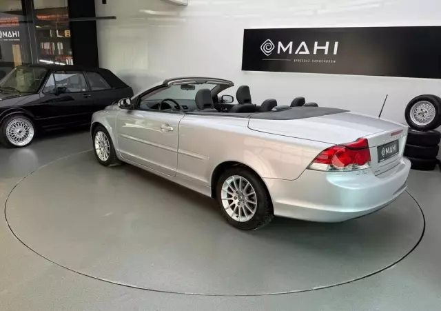 VOLVO C70 2.0D Momentum