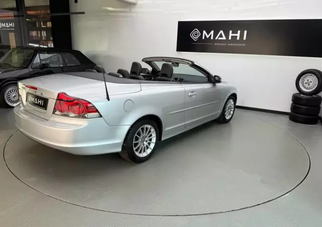 VOLVO C70 2.0D Momentum