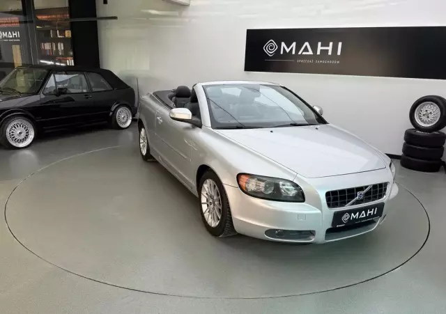 VOLVO C70 2.0D Momentum