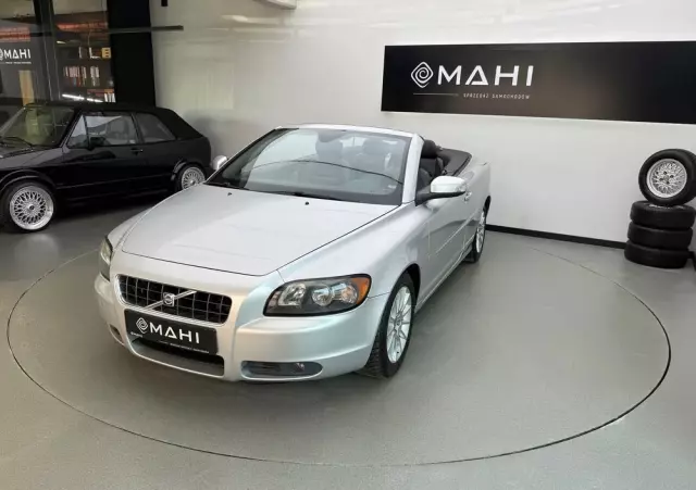VOLVO C70 2.0D Momentum