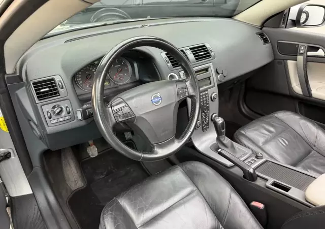 VOLVO C70 2.0D Momentum
