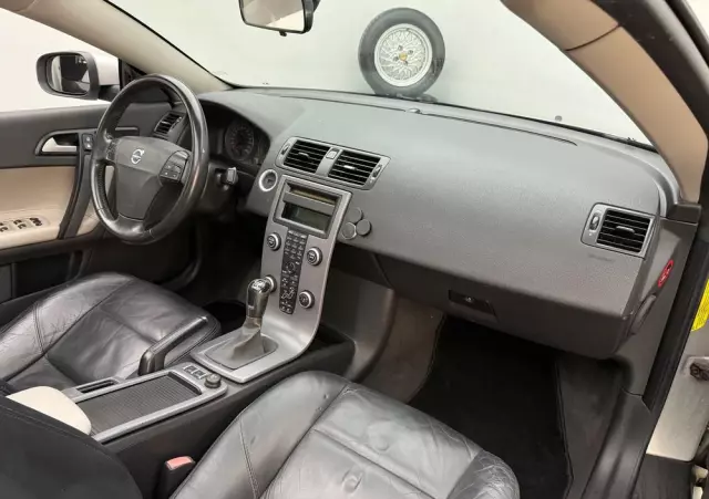 VOLVO C70 2.0D Momentum