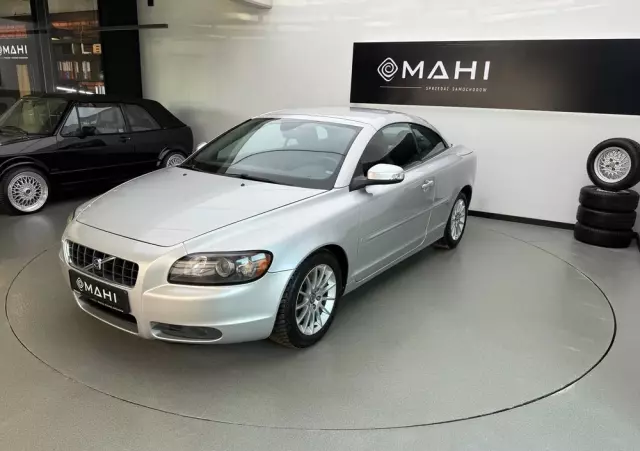 VOLVO C70 2.0D Momentum