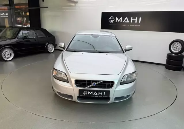 VOLVO C70 2.0D Momentum