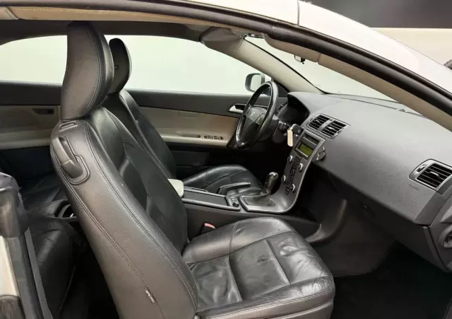 VOLVO C70 2.0D Momentum