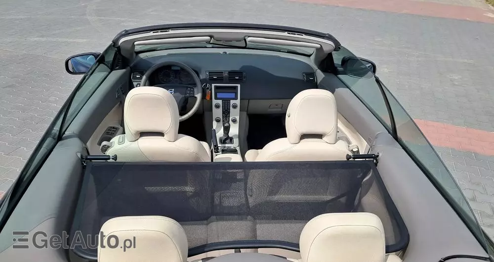 VOLVO C70 2.4D5 Summum