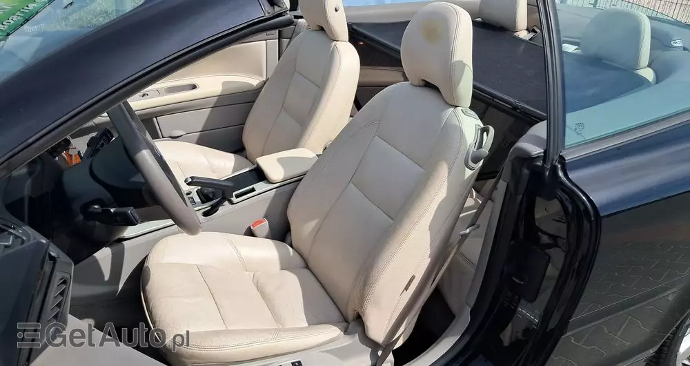 VOLVO C70 2.4D5 Summum