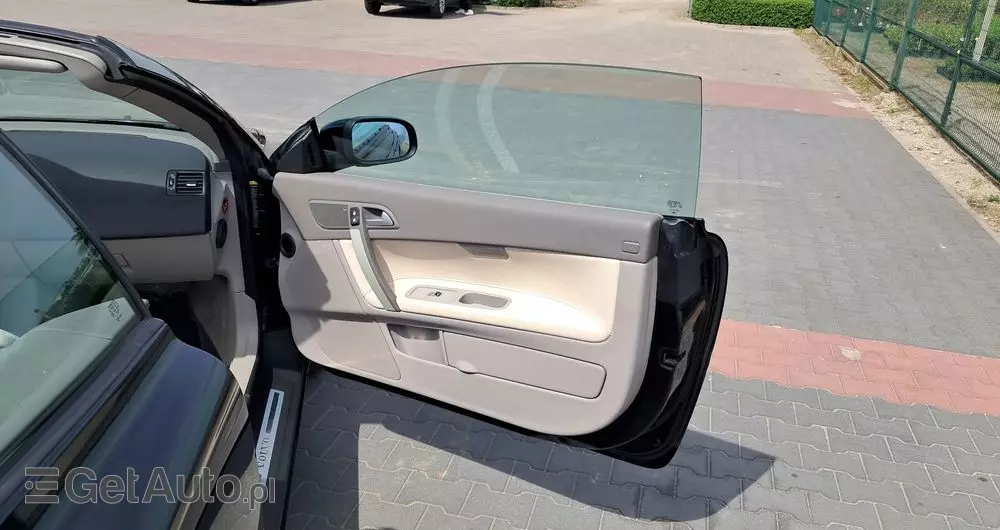 VOLVO C70 2.4D5 Summum