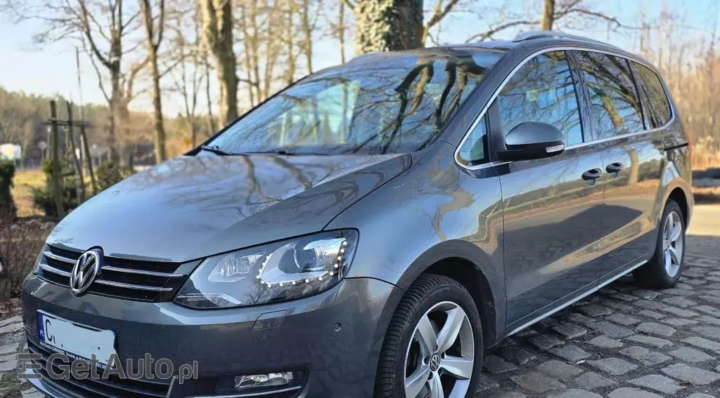 VOLKSWAGEN Sharan 