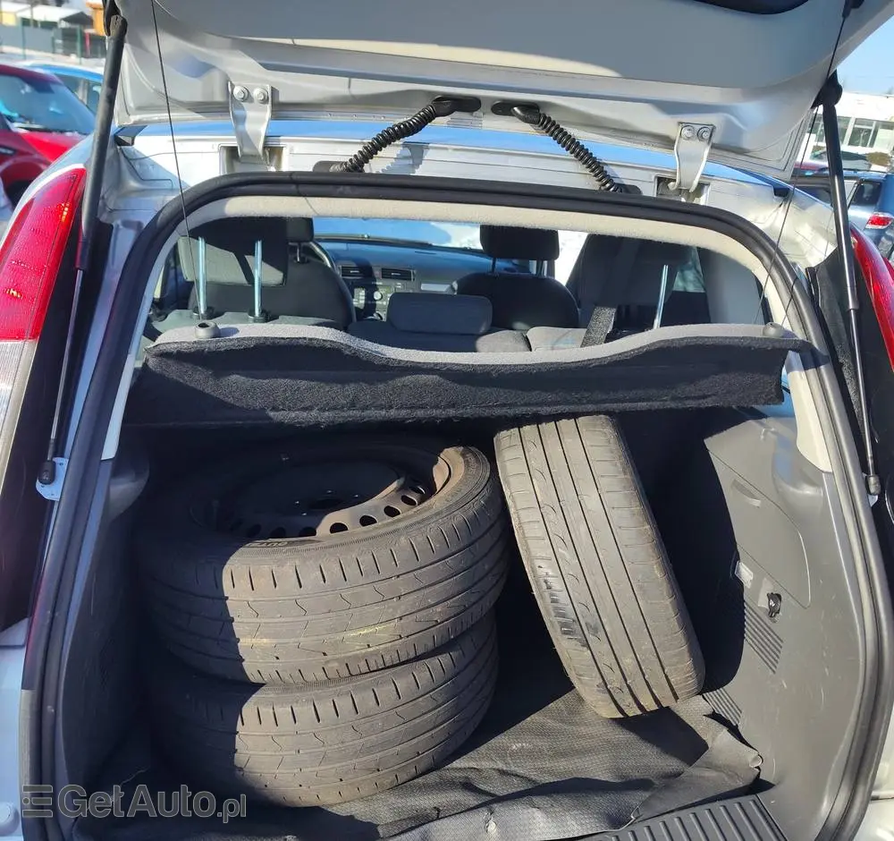 FORD Focus C-Max 1.6 Futura