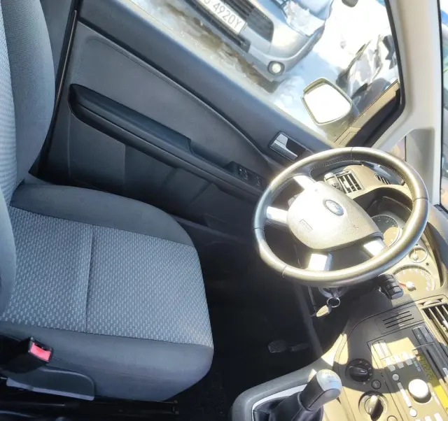 FORD Focus C-Max 1.6 Futura