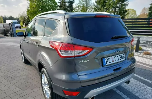FORD Kuga 
