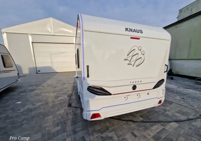KNAUS YASEO 340 PX 
