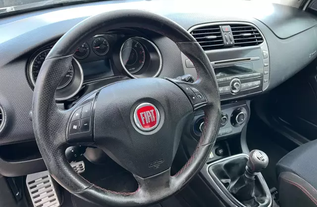 FIAT Bravo 1.6 Multijet (120 KM)