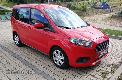 FORD Tourneo Courier 
