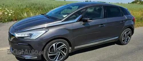 DS 5 