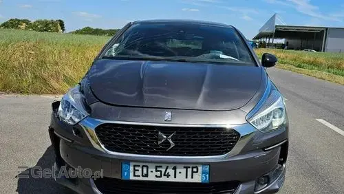 DS 5 